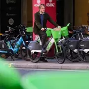 Lime Boss Urges London to Adopt Cyclist-Friendly Traffic Lights Like Amsterdam