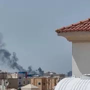 Londoner Reports Loud Bangs Over Abu Dhabi Amid Iranian Missile Attack