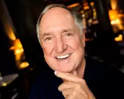 Neil Sedaka, Legendary Pop Singer and Songwriter, Dies at Age 86