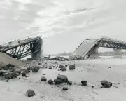 Photographer's Decade-Long Portrait Reveals Ukraine's Societal Tensions