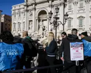 Rome's Trevi Fountain Now Charges €2 Entry Fee to Combat Overtourism