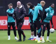 Slot Seeks Liverpool's Redemption in Manchester City Showdown