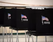 Texas Primaries See Record Early Voting Turnout Amid Political Shifts