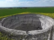 Turkey's Sinkhole Crisis Threatens Farmers as Groundwater Vanishes