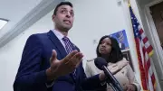 US Congressman Ready to Travel to UK for Andrew Epstein Testimony