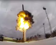 US-Russia Nuclear Pact Expiry Sparks Fears of New Arms Race