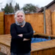 West London Teacher's Garden Land Dispute with Neighbour Over 1.1 Metre