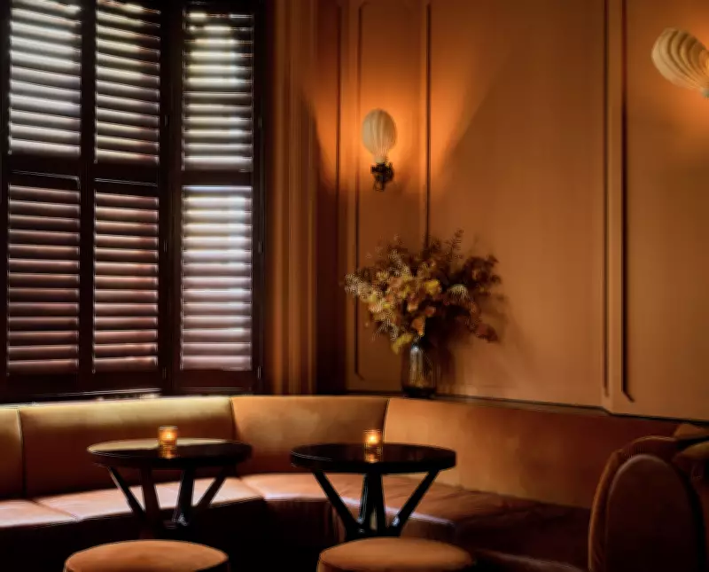 69 Colebrooke Row: The Secret Cocktail Bar in Islington