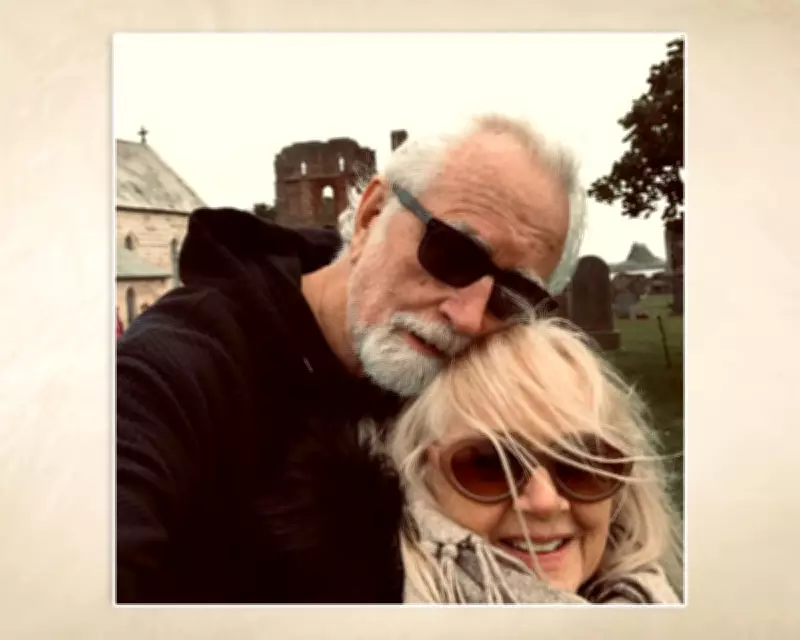 A 55-Year-Old Memory of a School Painting Leads to Late-Life Romance