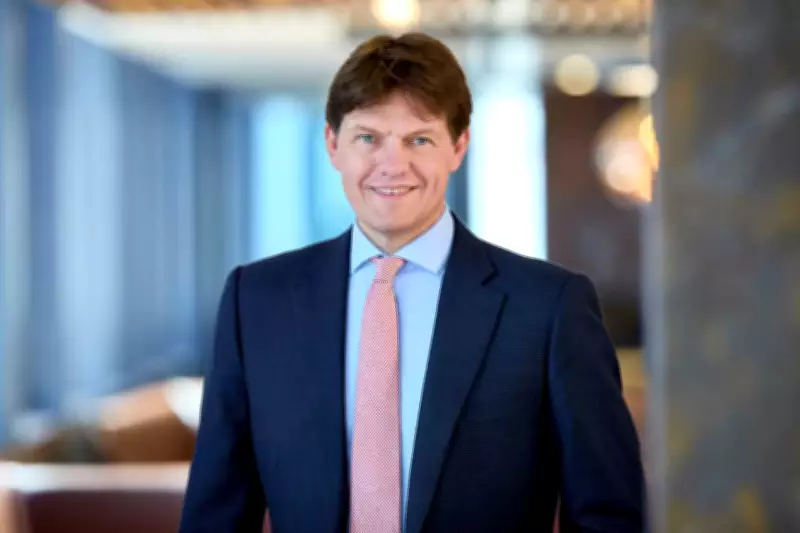 Aberdeen Asset Management Surpasses Profit and Cost-Saving Goals