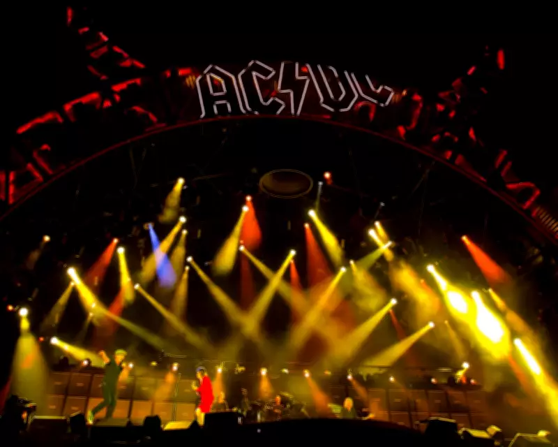 AC/DC Guitarist Stevie Young Hospitalized Before Buenos Aires Shows