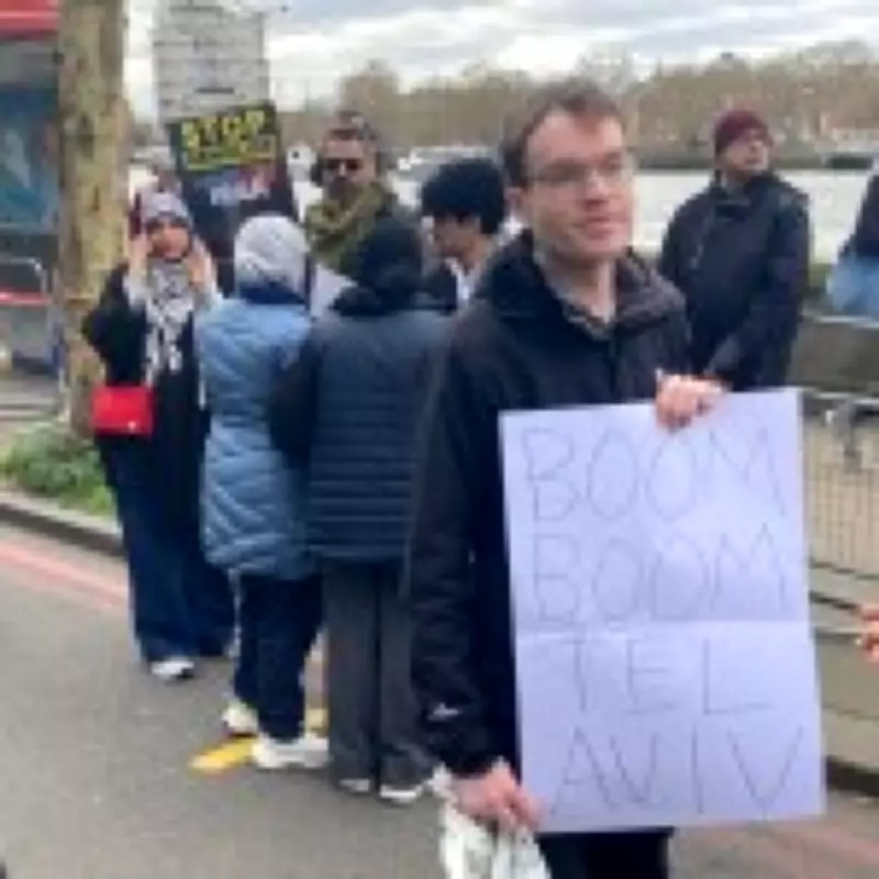 Al Quds Day Protest in London Features Offensive 'Boom Boom Tel Aviv' Signs