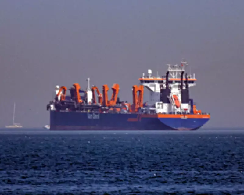 Analysts Warn Strait of Hormuz Crisis Could Push Oil to $100 a Barrel