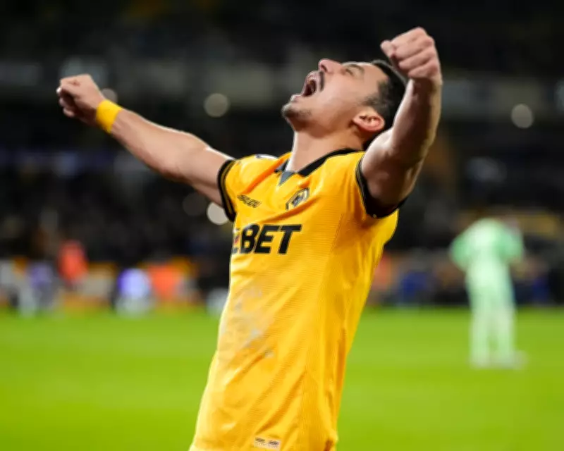 André's Stoppage-Time Winner Stuns Liverpool, Piling Pressure on Slot