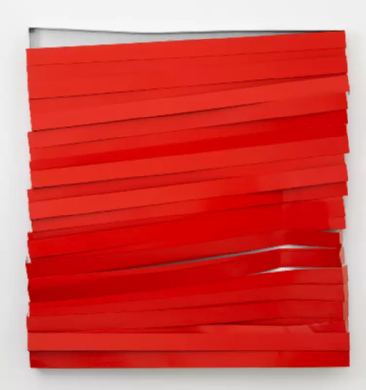 Angela de la Cruz's Upright: Broken Art as a Monument to Resilience