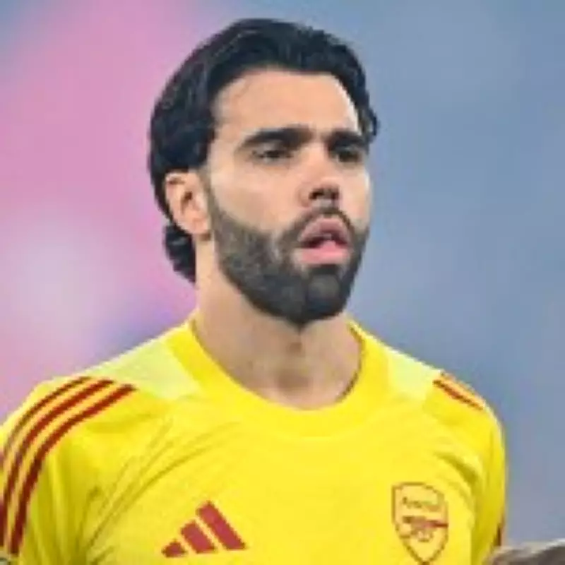 Arsenal's Goalkeeper Decision: Why David Raya Benched for Carabao Cup Final