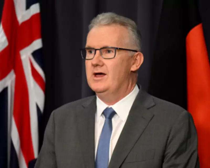 Australia Rushes New Visa Powers to Block Travel During Global Crises