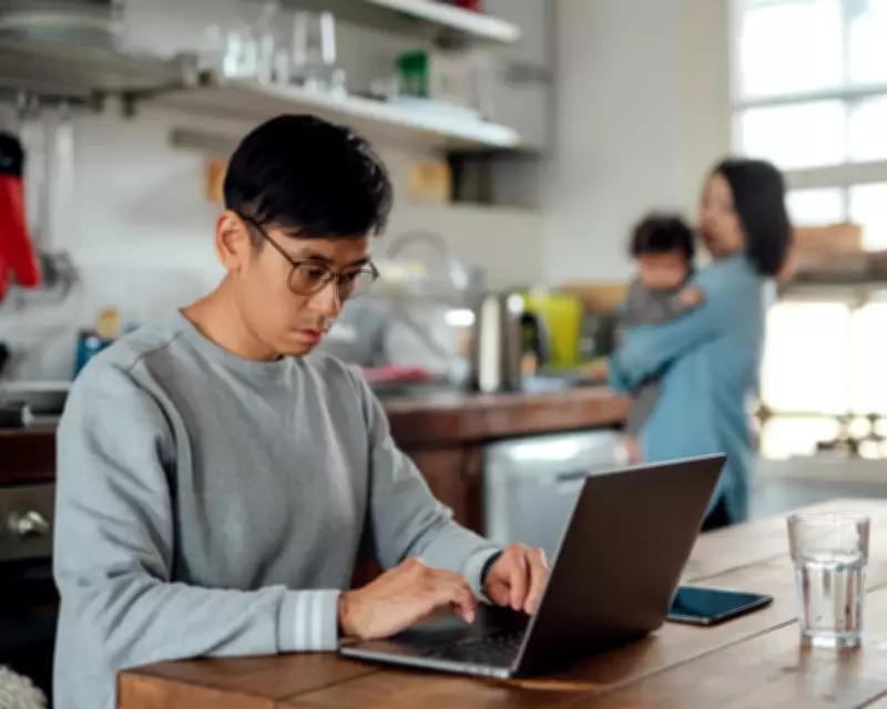 Australian Gen Z Fathers Hold Traditional Views on Gender Roles in Parenting