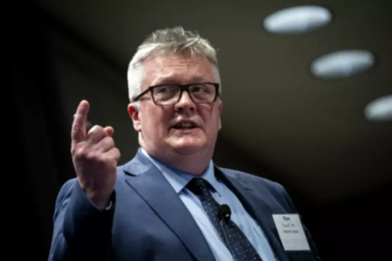 Bank of England Economist: Interest Rates Can 'Contain' Inflation Amid Iran War