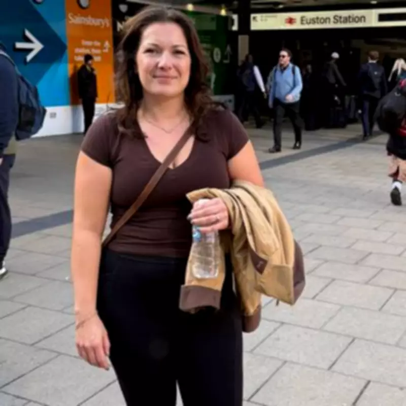 Barefoot Family Defies Social Norms: Mother and Four Children Reject Shoes Entirely