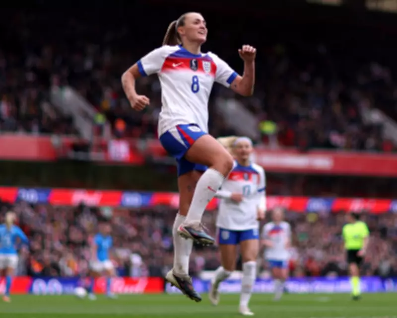 Bronze and Stanway Lead England to Victory Over Iceland in World Cup Qualifier