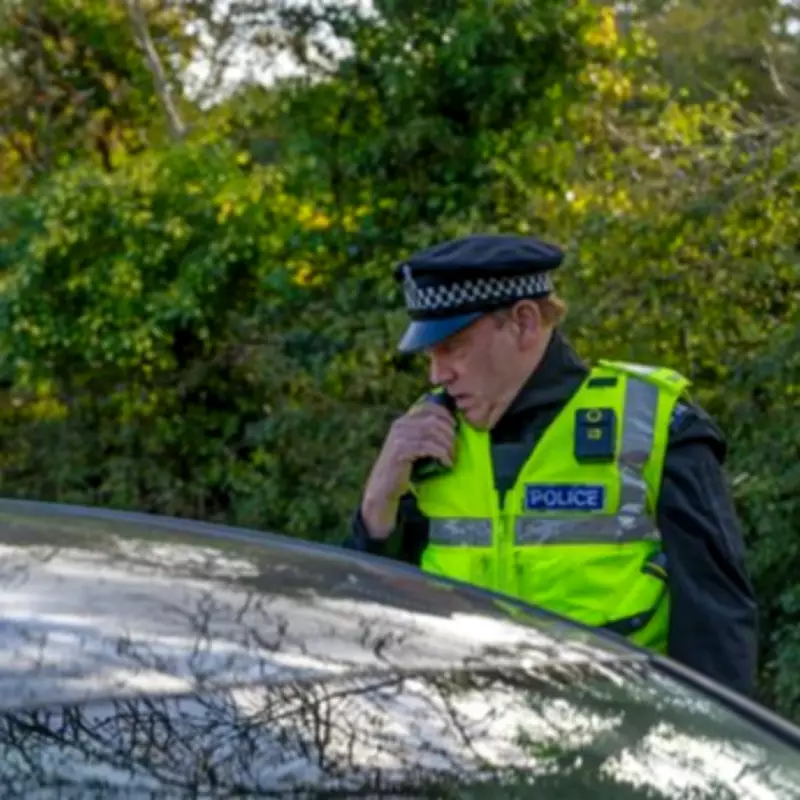 Driving Instructor Reveals How to Respond to Police Arm Signals on the Road