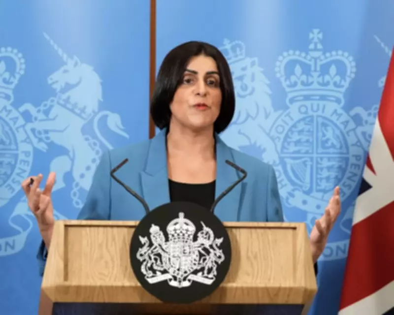 Home Secretary Mahmood Doubles Settlement Wait to 10 Years for Migrants