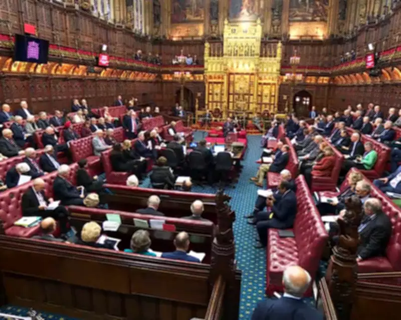 House of Lords to Abolish Hereditary Peers, Offering Life Peerages Instead