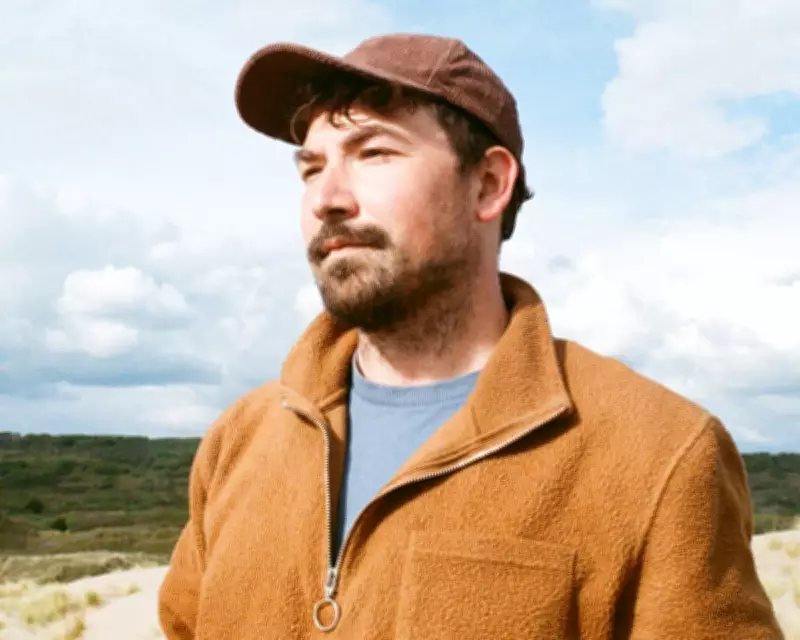 Huw Marc Bennett's Heol Las: A Cosmic Welsh Folk Fusion