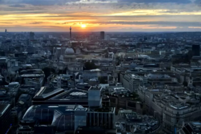 Investment Bankers See Bonuses Soar 62% as Lucrative Allowances Are Cut