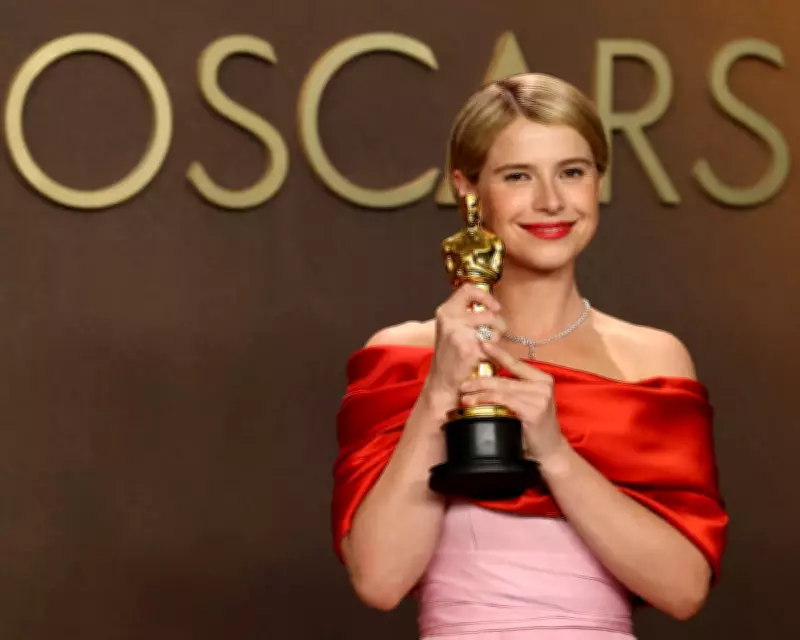 Irish Pride Soars as Jessie Buckley Makes Oscar History with Best Actress Win