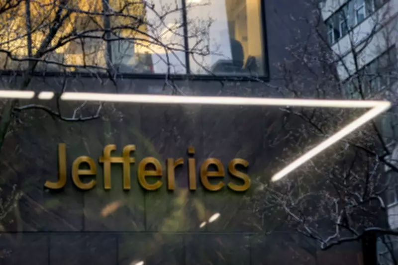 Japanese Banking Giant SMFG Prepares Team for Potential Jefferies Takeover