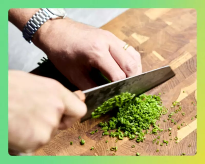 Kitchen Knife Showdown: Expert Tests 14 Blades for Ultimate Performance