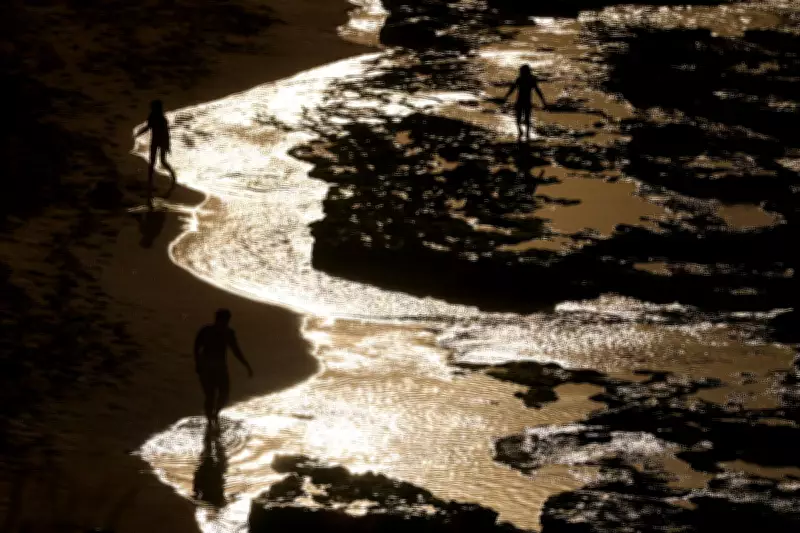 Kona Storm Unleashes Powerful Winds Across Hawaii, Causing Widespread Disruption