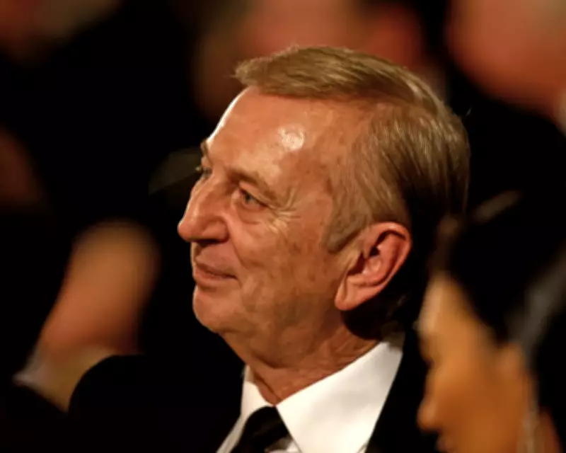 Legendary Sports Commentator Dennis Cometti Passes Away at Age 76