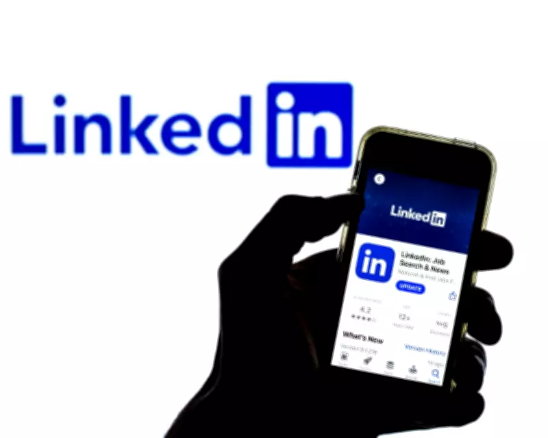 LinkedIn Speak App Turns Plain English Into Corporate Jargon