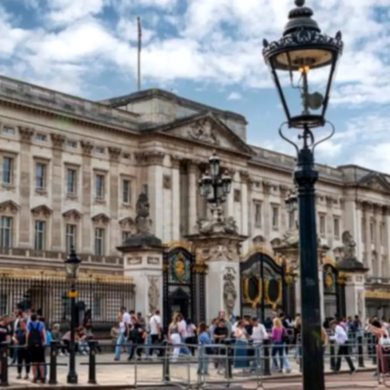 Live at Buckingham Palace: Kitchen Porter Role with On-Site Accommodation Still Open