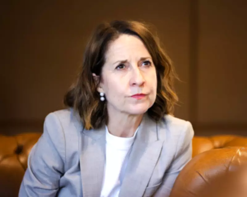 Liz Kendall Urges Faster Action on Deepfakes to Protect Women and Girls Online