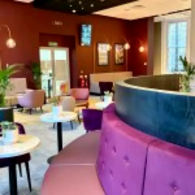 LNER Unveils Revamped First-Class Lounge at King's Cross with Free Refreshments