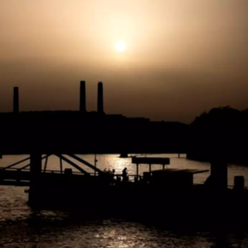 London Issues High Pollution Alert as Saharan Dust Blankets City