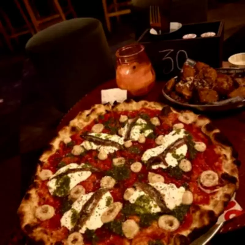 London's Award-Winning Pizza Creates Delicious Chaos in Bethnal Green Pub