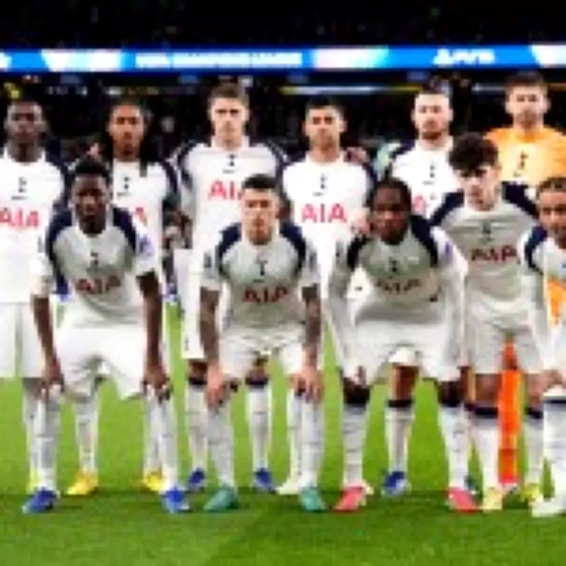 Manchester United Join Race for Tottenham's Romero with £52m Release Clause