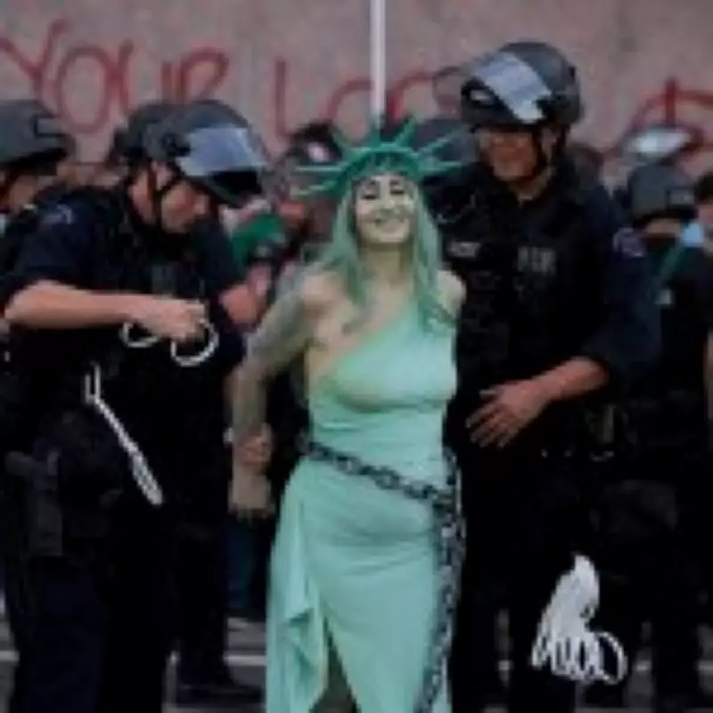 Massive 'No Kings' Protests Against Trump and Far-Right Sweep US and London