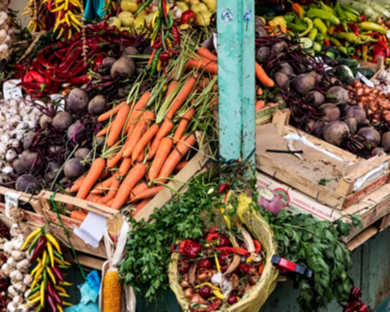 Master the Farmers' Market: Expert Tips for Fresh, Local Produce