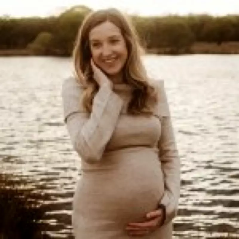 Miscarriage on Mother's Day: One Woman's Devastating Clinic Experience