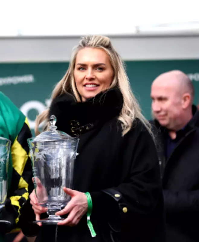 National Hunt Chase Analysis: Newton Tornado and Iceberg Theory Highlighted