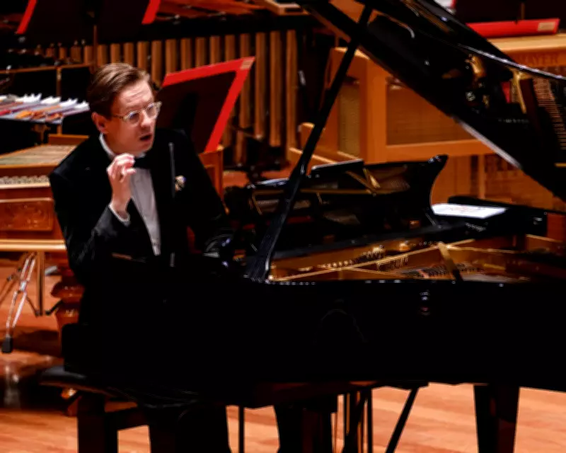 Philharmonia's Kurtág Centenary: A Masterclass in Hushed Intensity