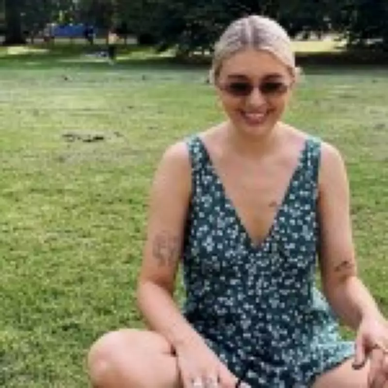 Politics Derailed My Hinge Date: A Lesson in Modern Dating Dealbreakers