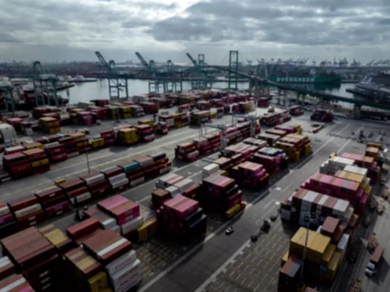 Poll: 70% of Americans Blame Trump Tariffs for Rising Prices, Cross-Party Concern Emerges