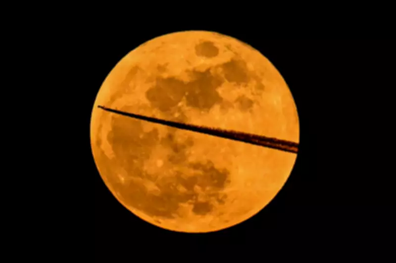 Rare Blood Moon Total Lunar Eclipse Captivates Global Observers